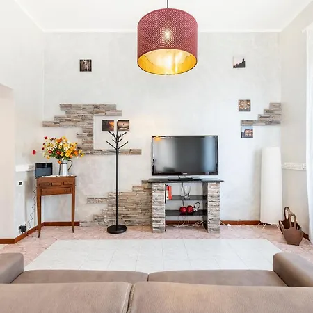 Apartment Hostly - Domus Happya - Dream In The Appia Antica Park Rom