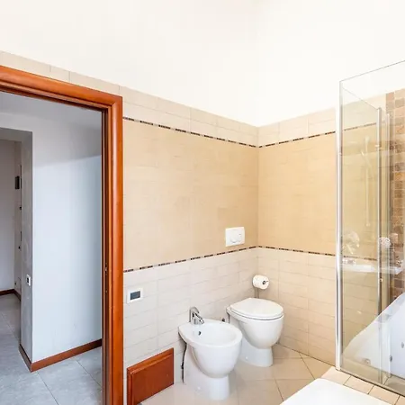 Hostly - Domus Happya - Dream In The Appia Antica Park *