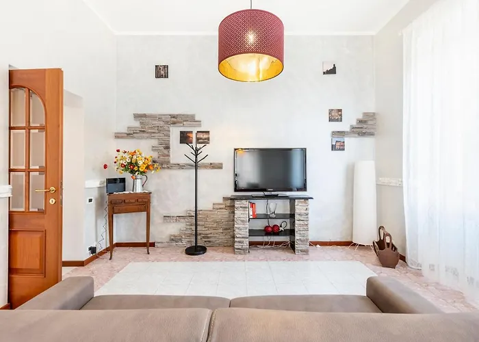 Apartament Hostly - Domus Happya - Dream In The Appia Antica Park Rzym