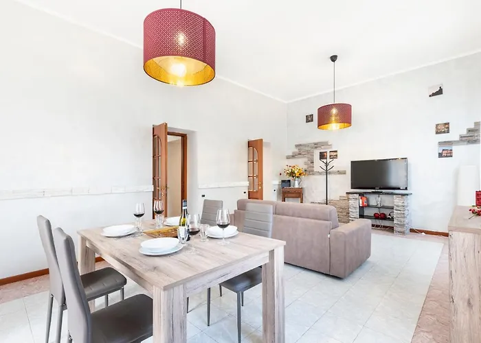 Apartament Hostly - Domus Happya - Dream In The Appia Antica Park